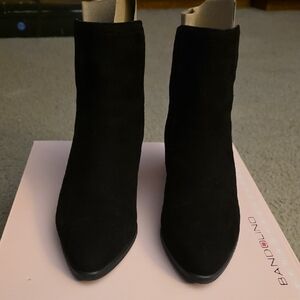 Bandolino Elegant Black Ankle Booties